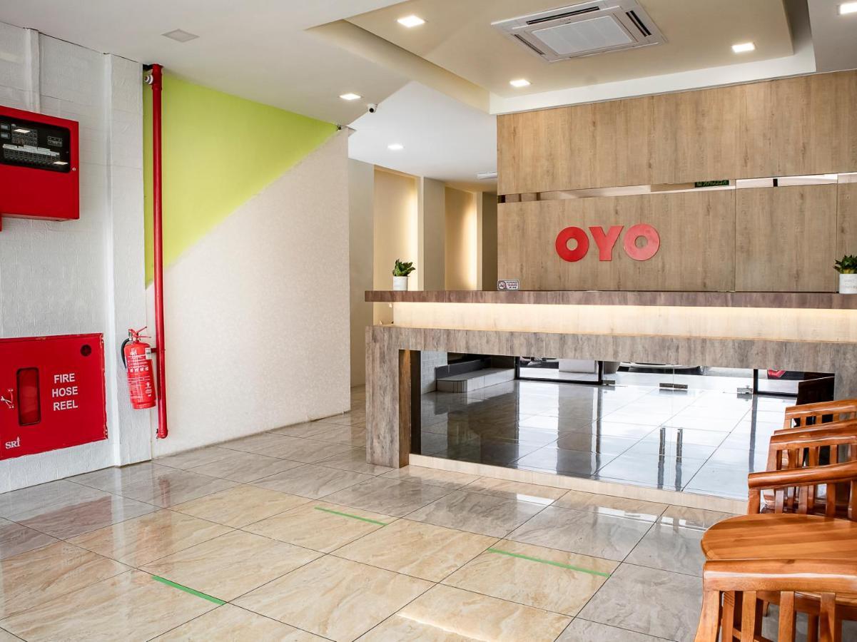Oyo 90105 Towermas Hotel Sibu Ngoại thất bức ảnh