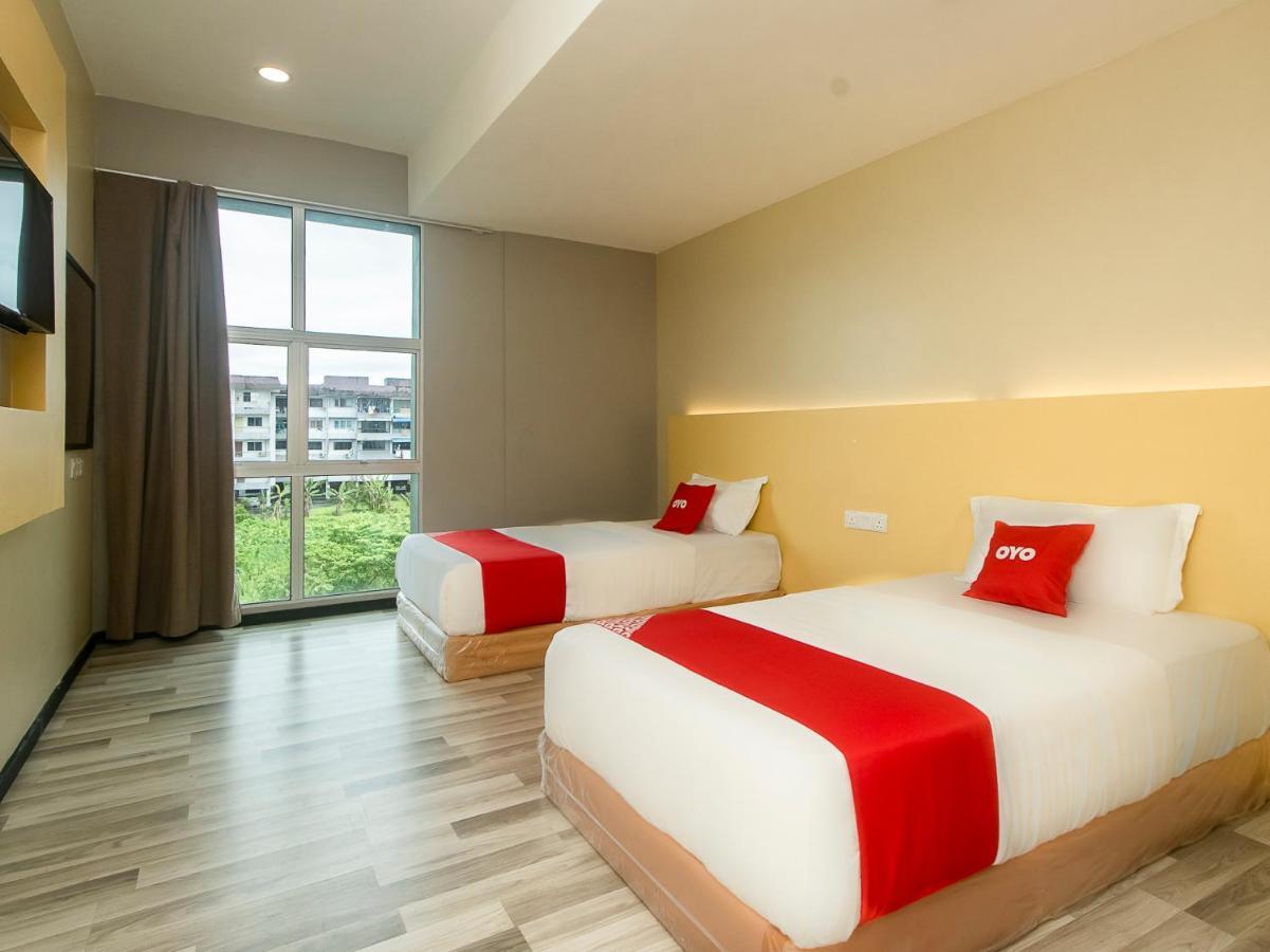Oyo 90105 Towermas Hotel Sibu Ngoại thất bức ảnh